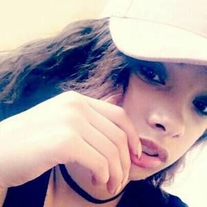 Meet your Posher, Dyanna